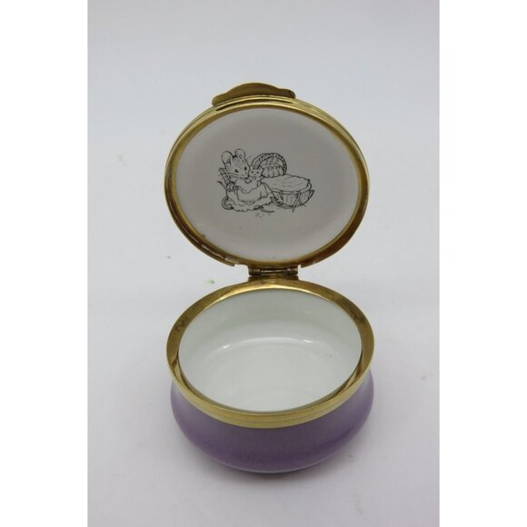 Crummles Beatrix Potter HUNCA MUNCA Enamel Trinket Pill Box in Display Case Vint - Picture 4 of 10